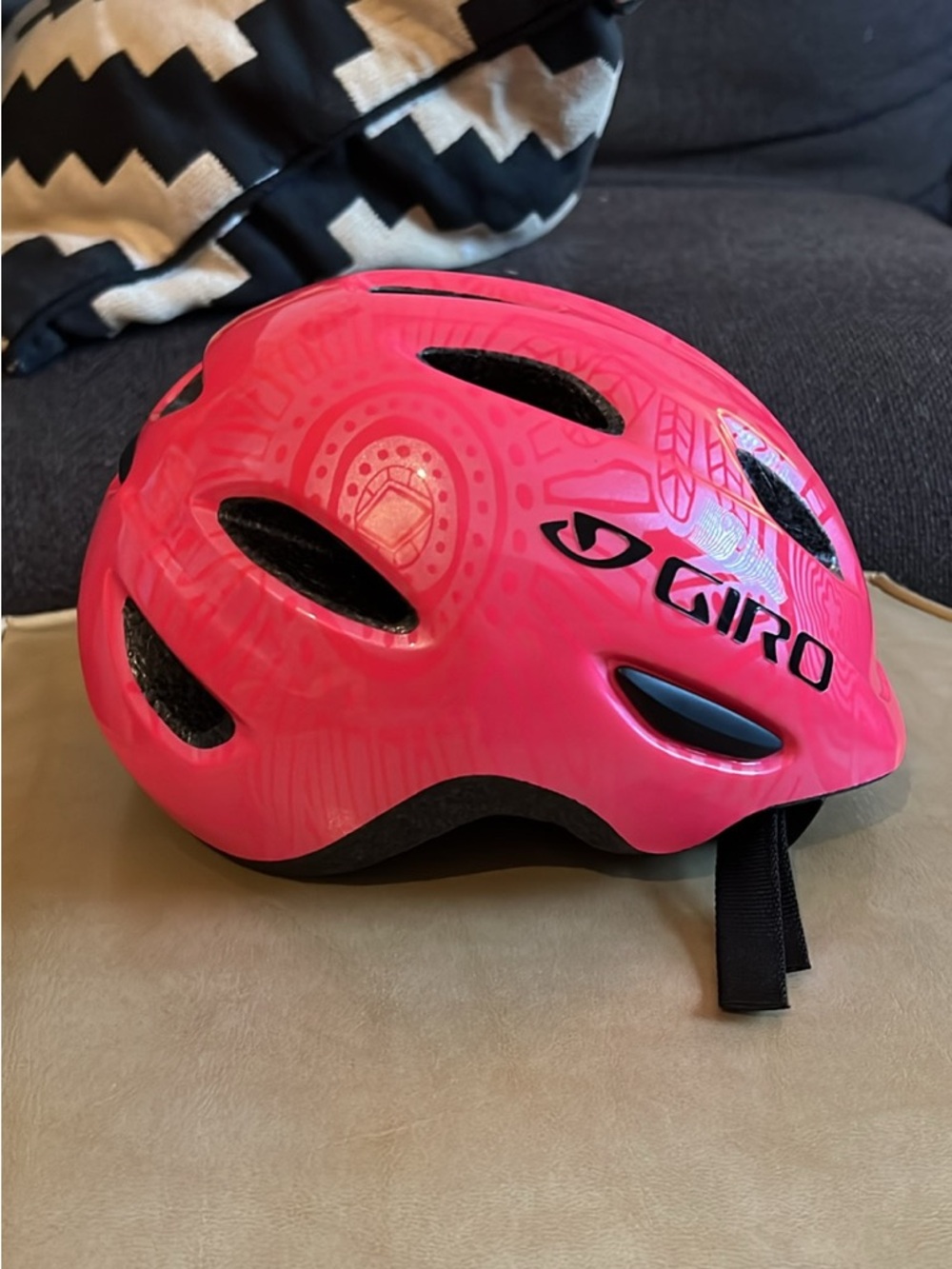 SOLD - Giro Scamp MIPS kids Helmet XS